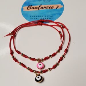 Pulsera de hilo rojo